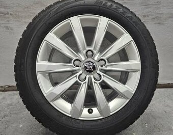 16"ŠKODA 5X112 ET40 7J + 205/55 R16 91H ZIMNÍ SADA