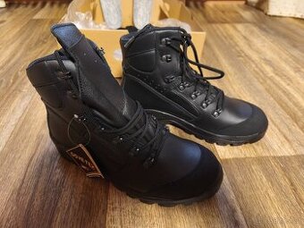 Boty nízké GORE-TEX Prabos, nové, vel. 8