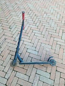 Koloběžka na freestyle