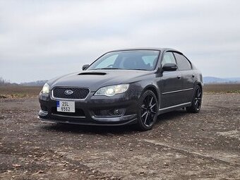Subaru Legacy B4 tuned by STi