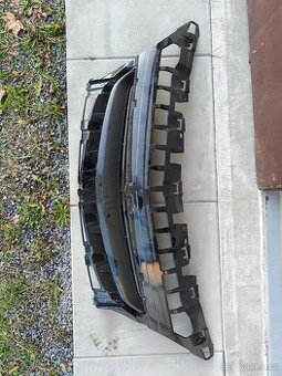 Přední mřížka chladiče - ba černá lesk (tuning), ASTRA J