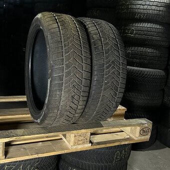 Zimní pneu 235/45 R20 100V Dunlop 7mm