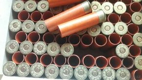 Koupím  brokové dutinky papírové jen S&B všech ráži.