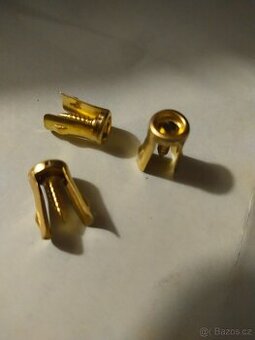 Koncovka zapalovacího kabelu Tatra, Praga aj.