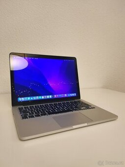 MacBook Pro 2015 | i5 • 8GB • 256GB