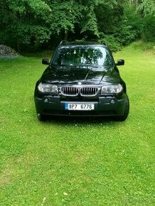 BMW X3 3,0d manuál,panorama,šedá kůže