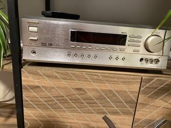 Receiver zesilovac Onkyo TX-SR500E