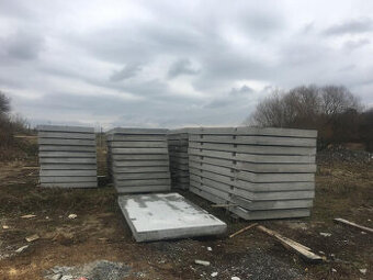 Prodám nové silniční betonové panely 3x1,5m