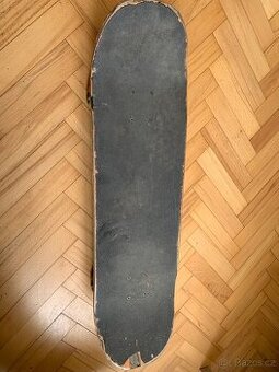 Skateboard, piste na whatsapp, cena jednatelna