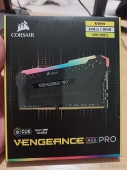 Corsair Vengeance 16Gb Kit RGB Pro