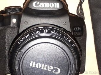 CANON EOS 850D