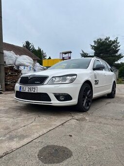 Škoda Octavia 2 RS Facelift