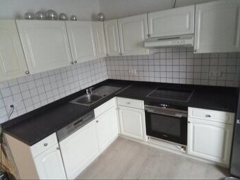 Kuchyňská linka bez spotřebičů, 3227