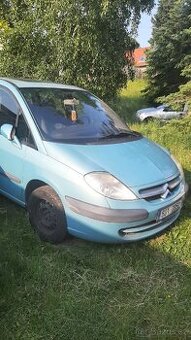Citroën C8
