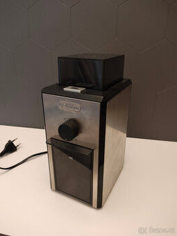 Kávomlýnek DeLonghi