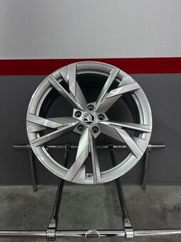 Enyaq r20 Taurus dvourozmer top