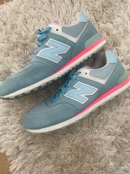 New Balance tenisky