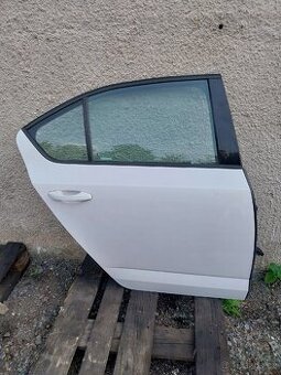 Škoda octavia 3 iii prave zadni dvere LF9E