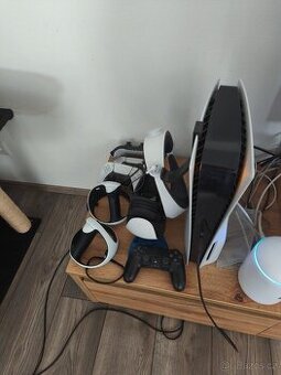 PS 5 + VR2 set + 4 ovladače