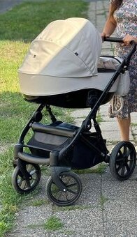 Prodám kočár značky Riko Montana