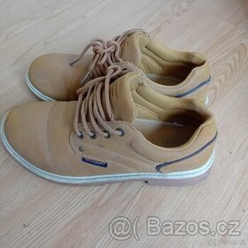 Chlapecké boty vel.38