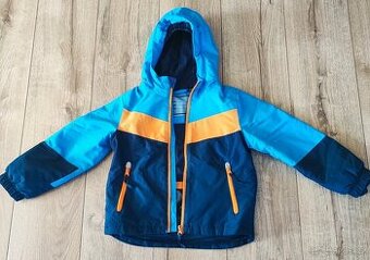 Dvě chlapecké zimní bundy