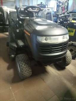 sekačka, zahradní traktůrek,