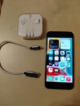 Apple iPhone 6s 32Gb + příslušenství