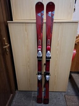Sjezdové carvingové lyže Fischer S400 délka 160cm