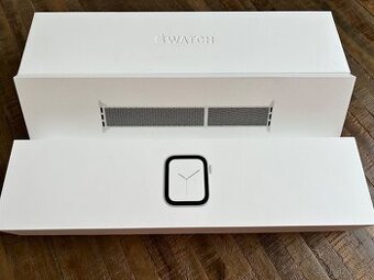 Apple Watch Series 4 40 mm