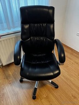 Kancelářská křeslo