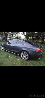 Audi A5 3.0 tdi 176kw quattro Sline,manual-CZ