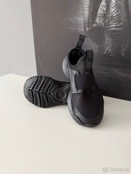 Prodám nové dětské boty Nike Flex Runner 3