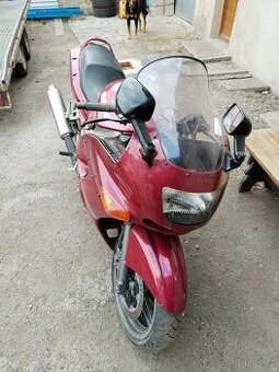 Prodám Kawasaki zzr 600 rv1998 bez dokladu.