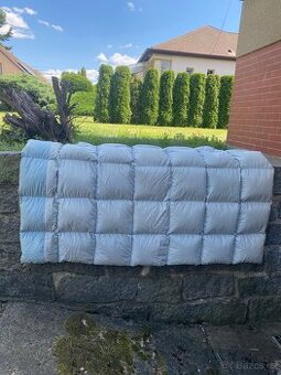 PÉŘOVÁ PROŠÍVANÁ DEKA