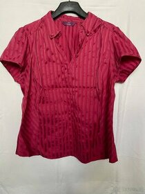 Halenka s V výstřihem