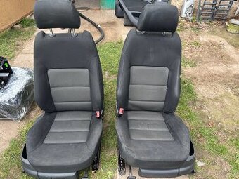 Sportovní sedačky Škoda Octavia 2