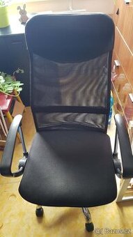 Křeslo v dobrém stavu