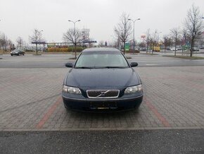 Volvo V70 2,4i AUTOMAT PO SERVISU