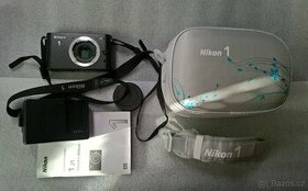 Bezzrcadlovka Nikon 1 J1 s příslušenstvím - 1