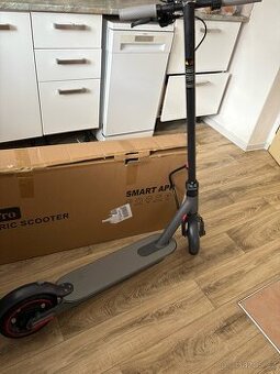 Elektrická koloběžka iScooter i9 350W