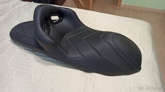 Prodej luxusního sedla na Hondu PCX 125