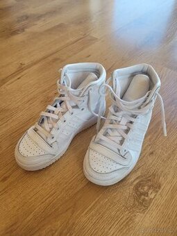 Boty adidas