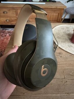 Beats Studio 3 Collection Forest Green bezdrátová sluchátka
