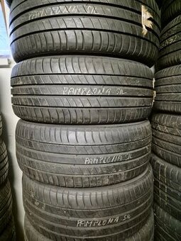 Letní pneu Michelin 215/45/17