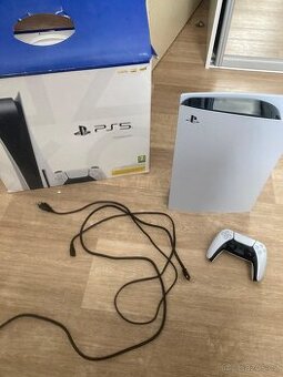 Playstation 5 slim+nejnovější vydání her od EA