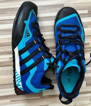 Troje značkové tenisky , Adidas Terrex a Nike vel.42