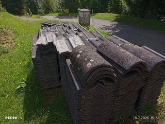 Prodám betonové tašky Zn. TONDACH