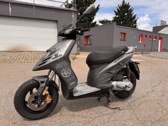 2013 PIAGGIO TYPHOON 50 ccm naj. 35700 km