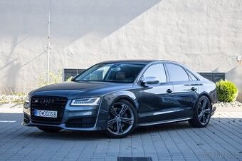 Audi S8 quattro /aj na splátky/